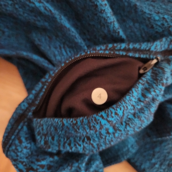 Lululemon Rush Hour Half Zip - Picture 15 of 16